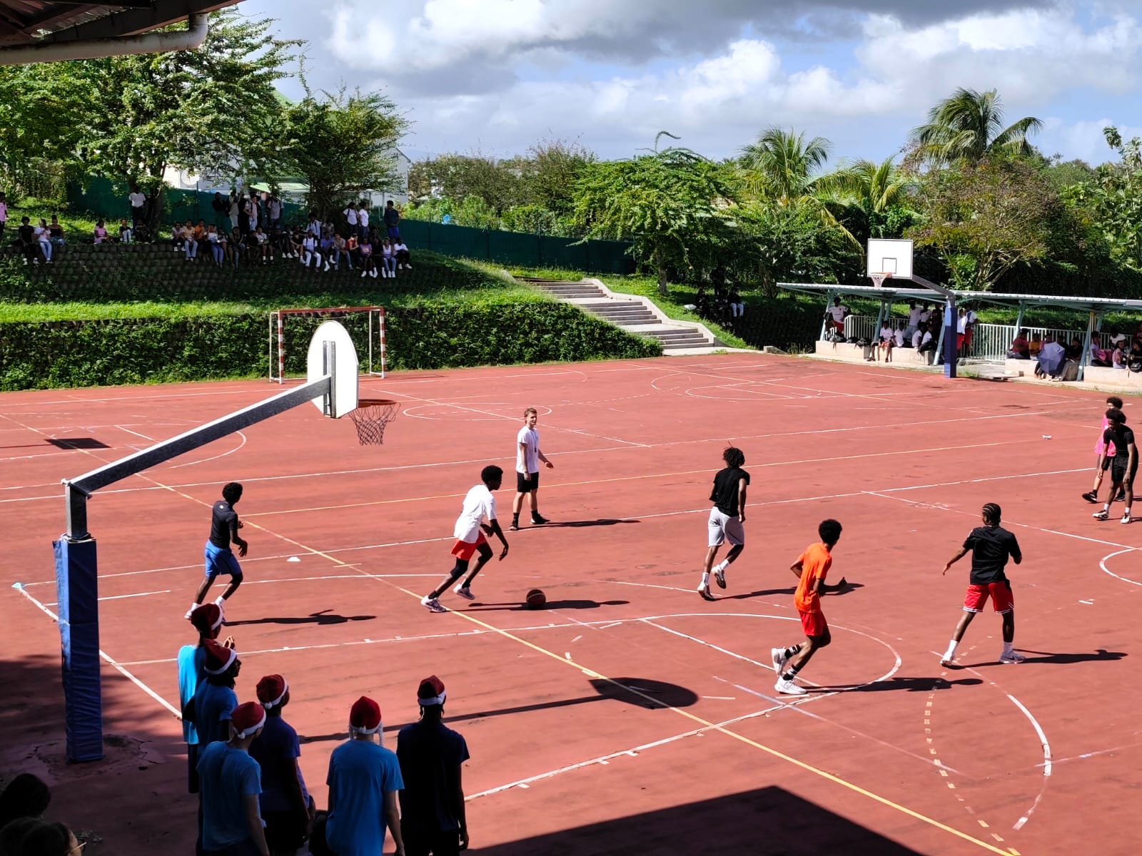 PHOTO-2025-12-18-18-28-31